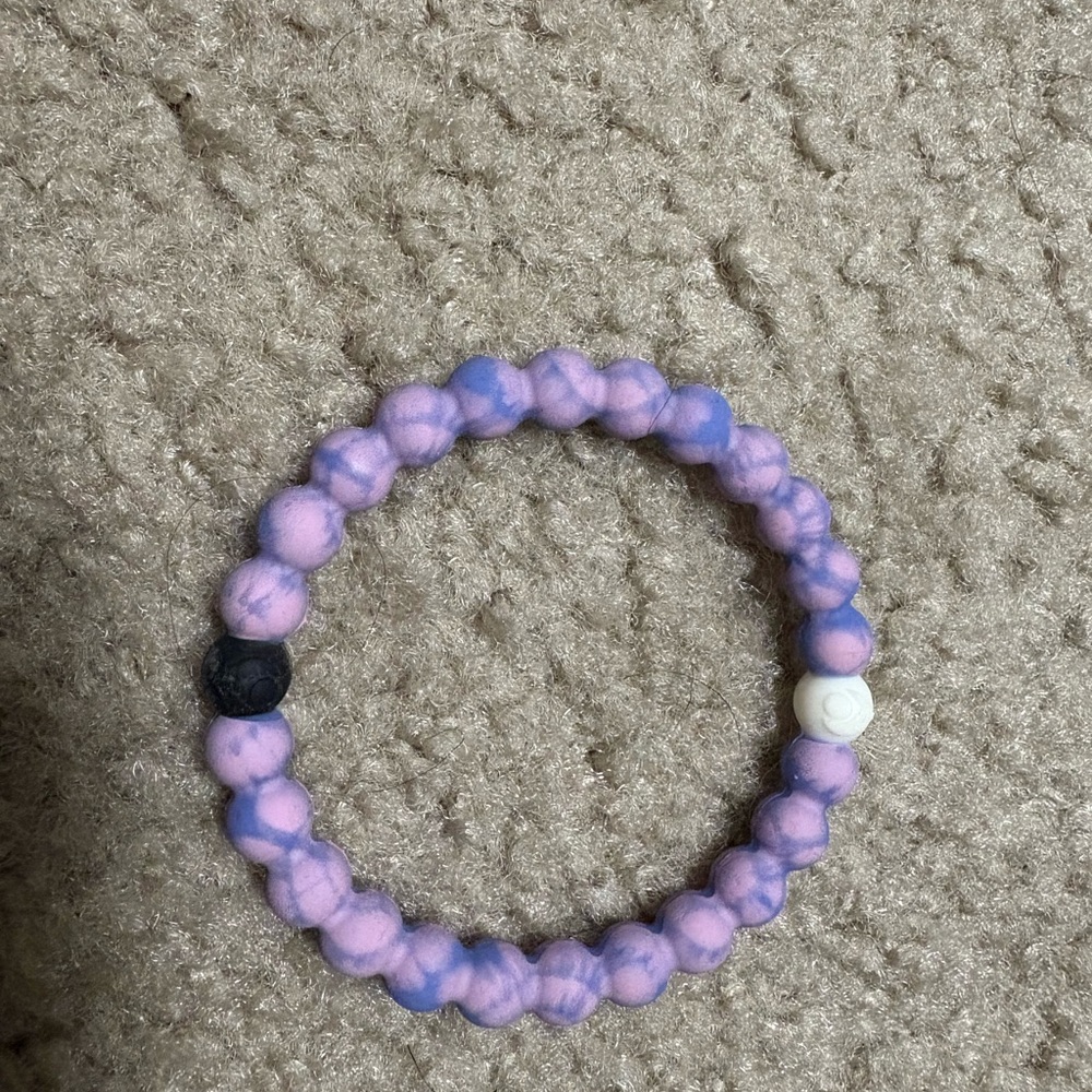 Purple beads bracelet